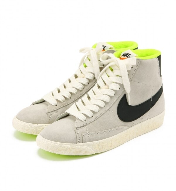 NIKE WOMAN ブレザー MID / ナイキ / スニーカー