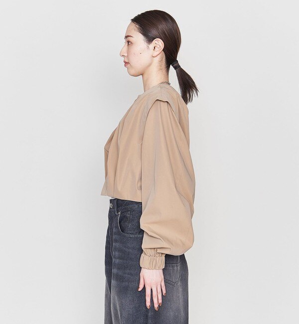 ＜ASTRAET＞ウィングショルダー クロップド ブラウス