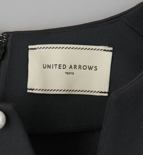 SPONGY パールモチーフ スリットノーカラー ワンピース|UNITED ARROWS