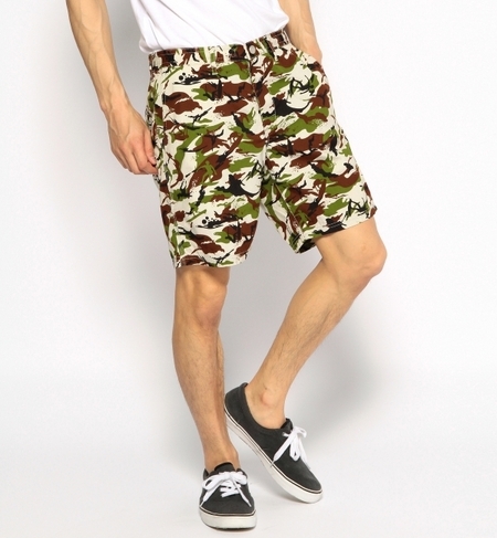 SURF CAMO/P BOARD ショートパンツ