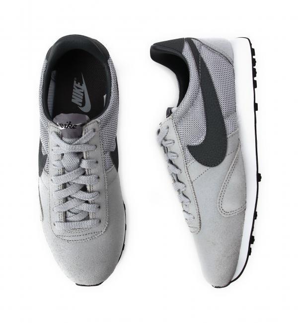 [ナイキ]NIKE プリモントリオールレーサーVNTG スニーカー