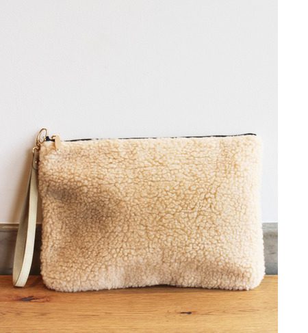 【MORE10月号掲載】BYSF フェイクボアクラッチ