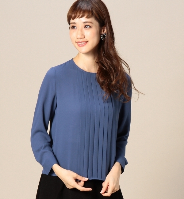 BYTF ジョーゼットタックラウンドネックブラウス