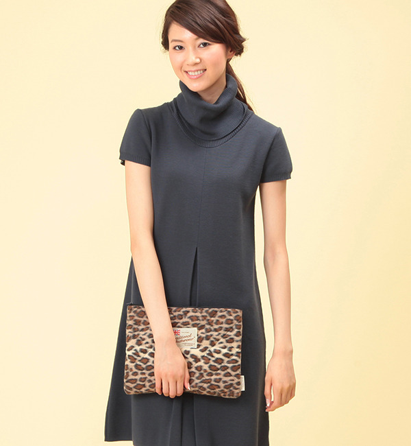 Traditional Weatherwear / キルト LEO クラッチバッグ