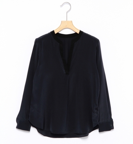 ヘンリーネック シルクブラウス