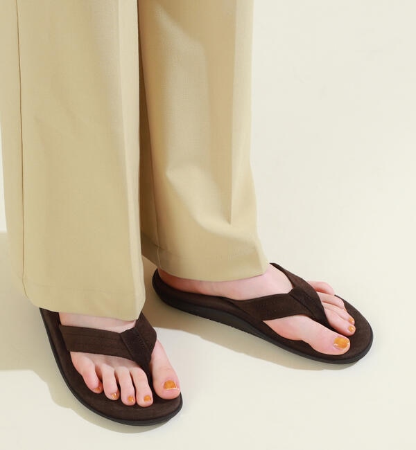 ISLAND SLIPPER × Ray BEAMS / 別注 スエード トング サンダル|BEAMS