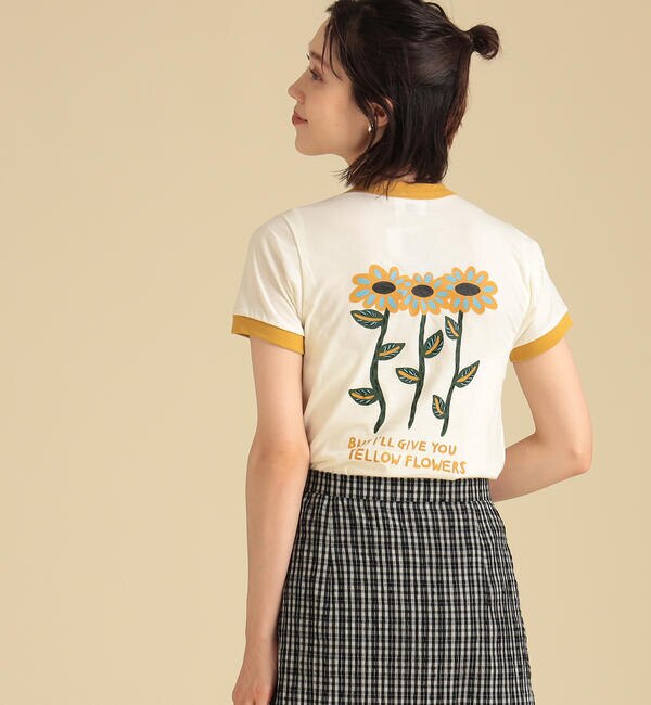 Shiomi Wada × Ray BEAMS / 別注 Flo Tシャツ|BEAMS WOMEN(ビームス 