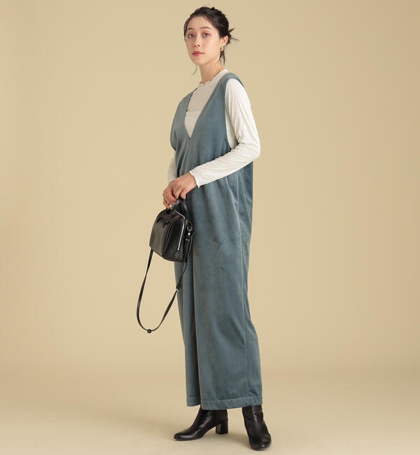 Ray BEAMS / ベロア Vネック サロペット|BEAMS WOMEN(ビームス ウィメン)の通販｜アイルミネ