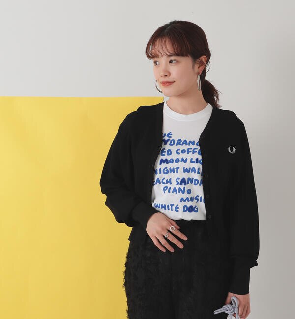 FRED PERRY × Ray BEAMS / 別注 Vネック カーディガン|BEAMS WOMEN