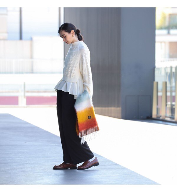 Ray BEAMS / ケーブル バック プリーツ ハイネック ニット|BEAMS WOMEN