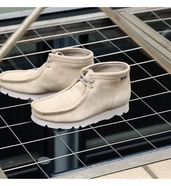 CLARKS ORIGINALS × BEAMS / 別注 Wallabee Boot GORE-TEX(R)|BEAMS MEN(ビームス  メン)の通販｜アイルミネ