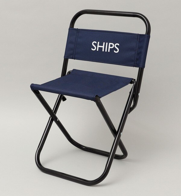 ＜アイルミネ＞【シップス/SHIPS】 *SHIPS: SHIPS ロゴ 折りたたみ ミニ チェア