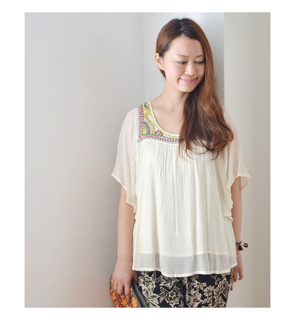 Khaju:ビーズワークブラウス