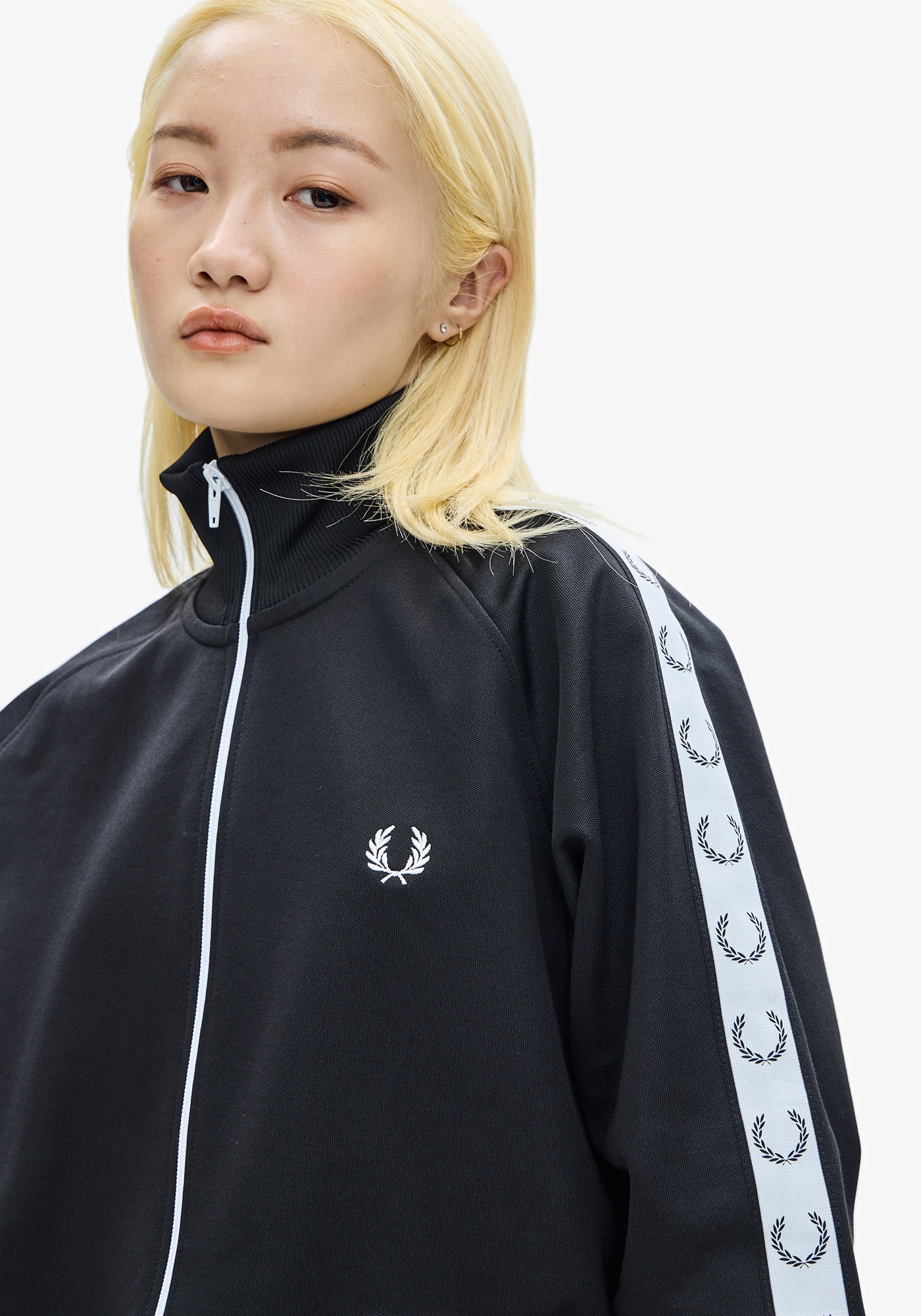 Taped Track Jacket|FRED PERRY(フレッドペリー)の通販｜アイルミネ