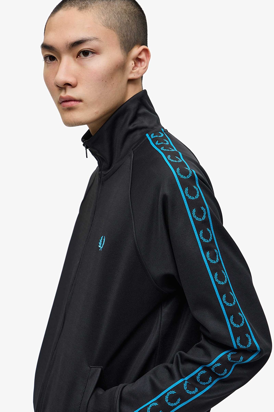 FRED PERRY CONTRAST TAPE TRACK JACKET