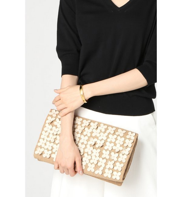 MOYNA スクエア flower クラッチ