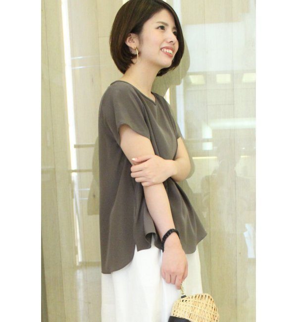 ストレッチデシンフレアーブラウス