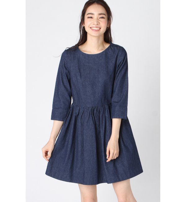 URBANデニムワンピース。
