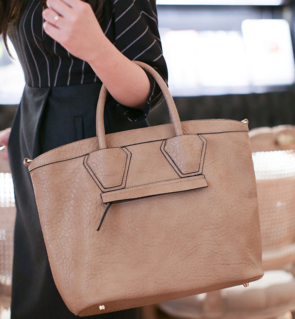 Fレザーハンドルデザイン台座2Wayボストン