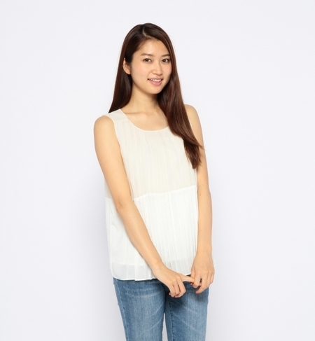 ノースリーブシフォンプリーツブラウス