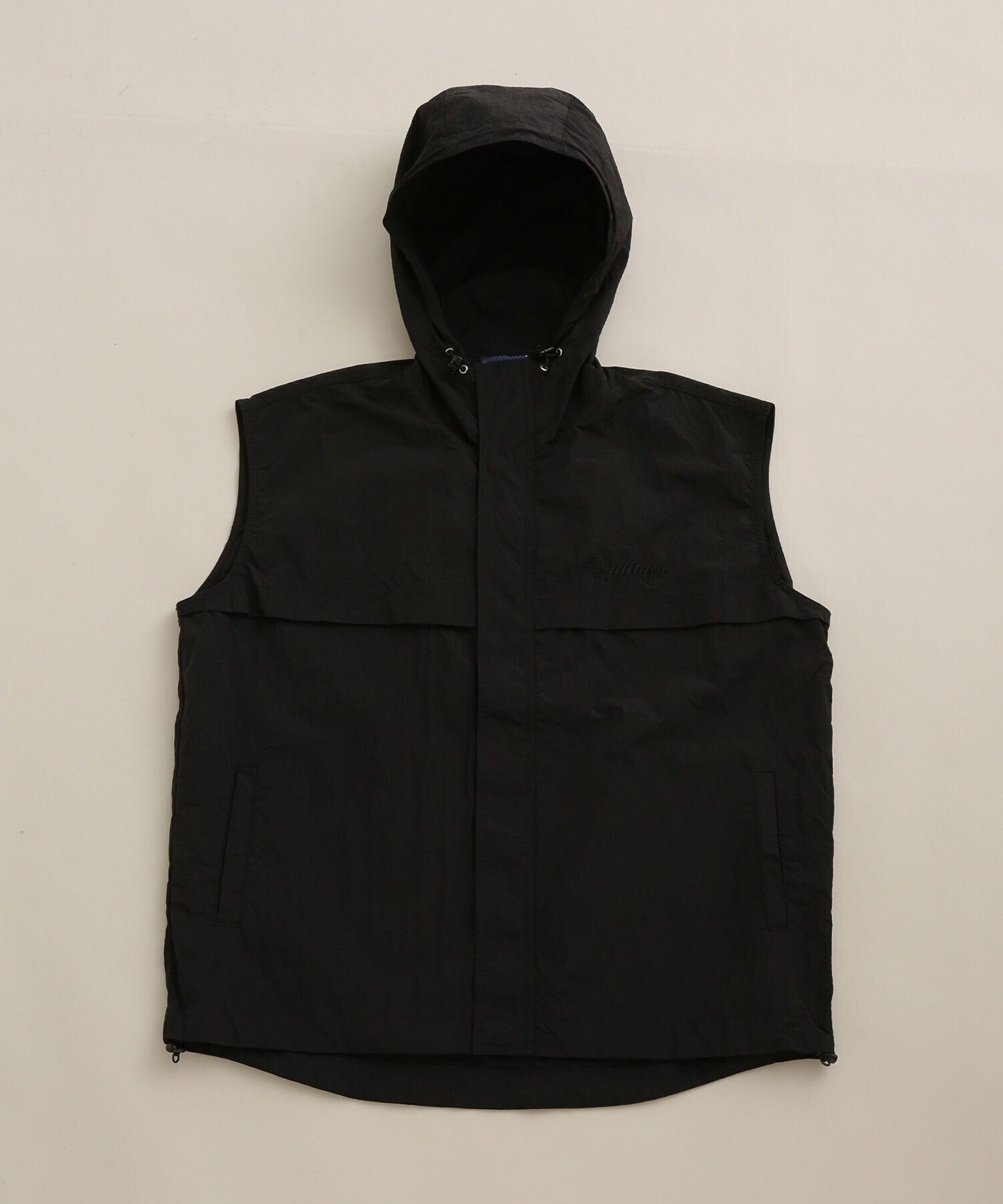 大人気定番商品 THOUSAND MILE/別注 LIGHT SHELL Vest|nano・universe(ナノ トップス