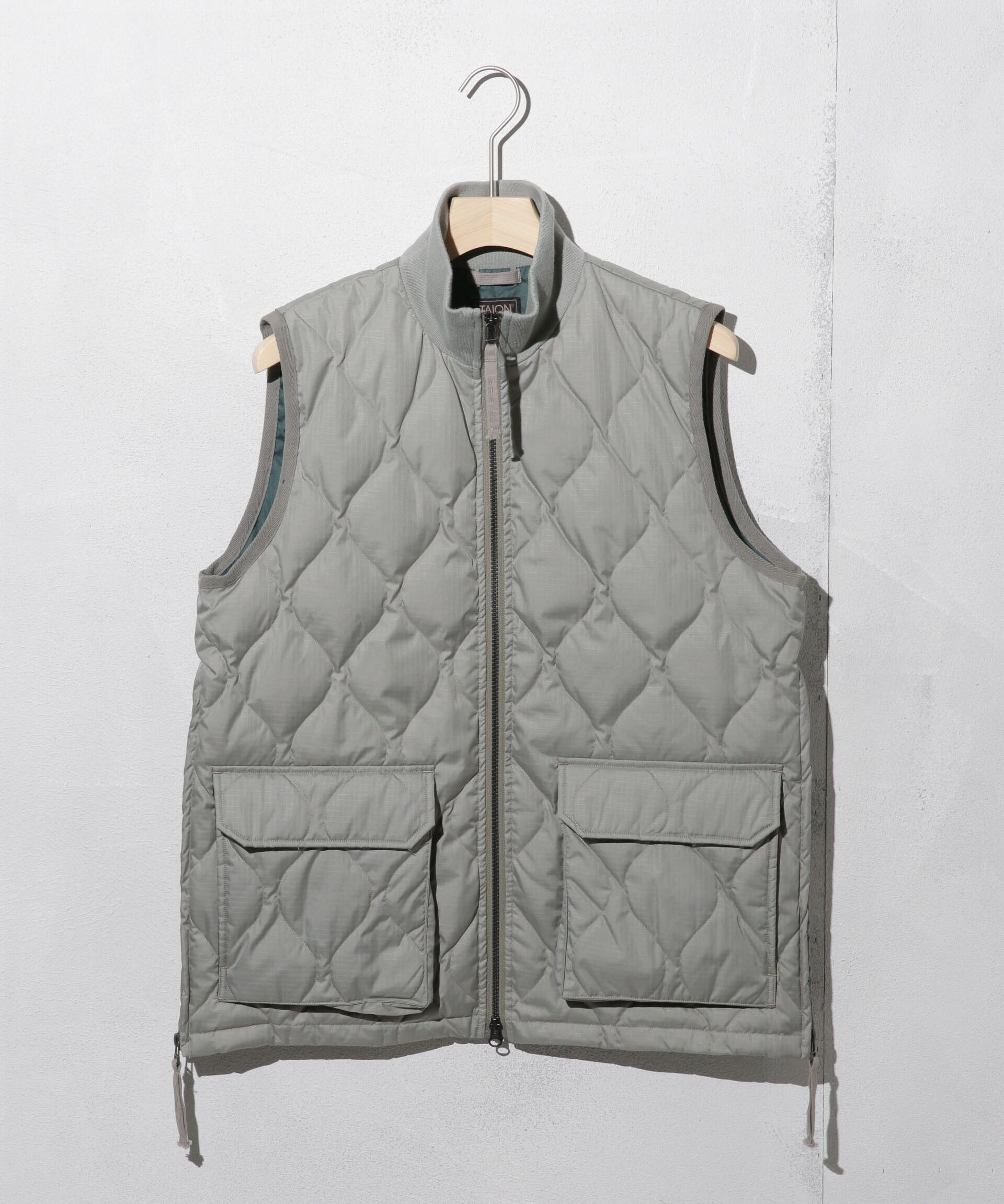 TAION/MILITARY HI NECK DOWN VEST|nano・universe(ナノ・ユニバース