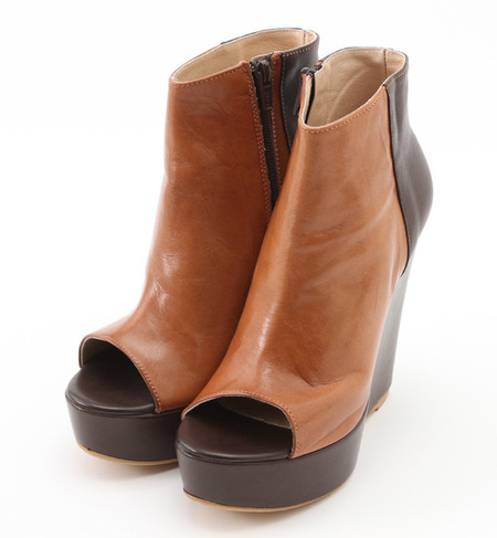 (ILENIA P)2406 WEDGE BOOTIE