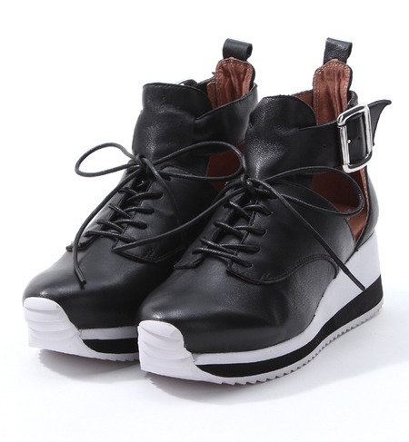 (JEFFREY CAMPBELL FOR ROSE BUD)JC-036-19 SIDE OPEN LACE UP BOOTIE