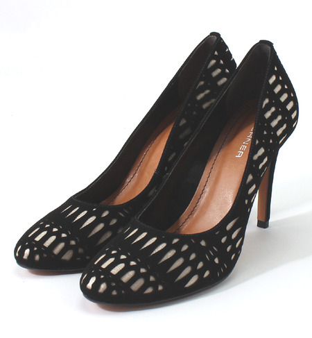 (WERNER)1-68018 PATTERNED NUBUCK PIN HEEL PUMPS