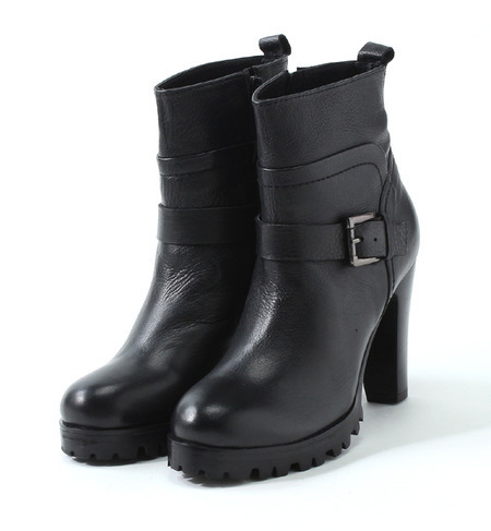 HPL-03/IM.COW BELTED SHORT BOOTS