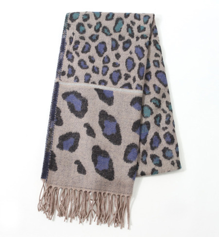 (GUILLAUMOND CREATIONS)163044 LEOPARD JACQUARD STOLE