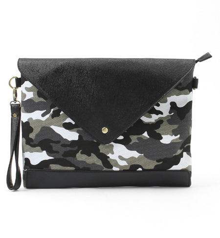 【ローズ バッド/ROSE BUD】 (LL ACCESSORIES) B1735 CAMOFLAGE CLUTCH BAG [送料無料]