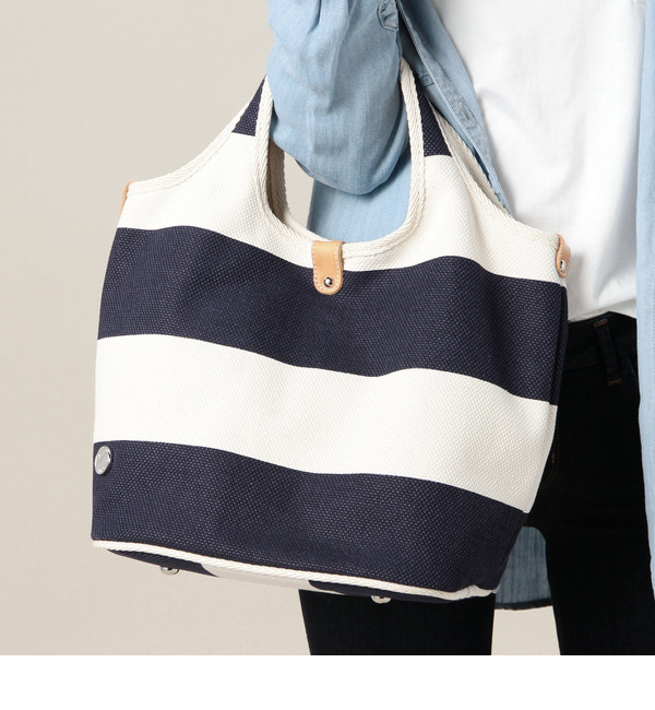 742093 C.RESORT HANDBAG