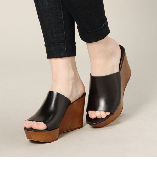 【店頭人気】13-52 47M OPEN TOE WEDGE SANDAL