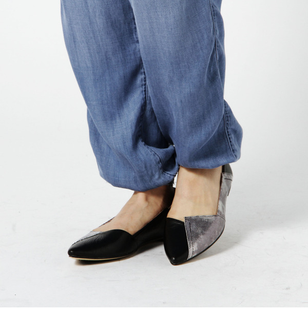 【ローズ バッド/ROSE BUD】 (ALL BLACK)14026-01 TWO-TONE FLAT PUMPS [送料無料]