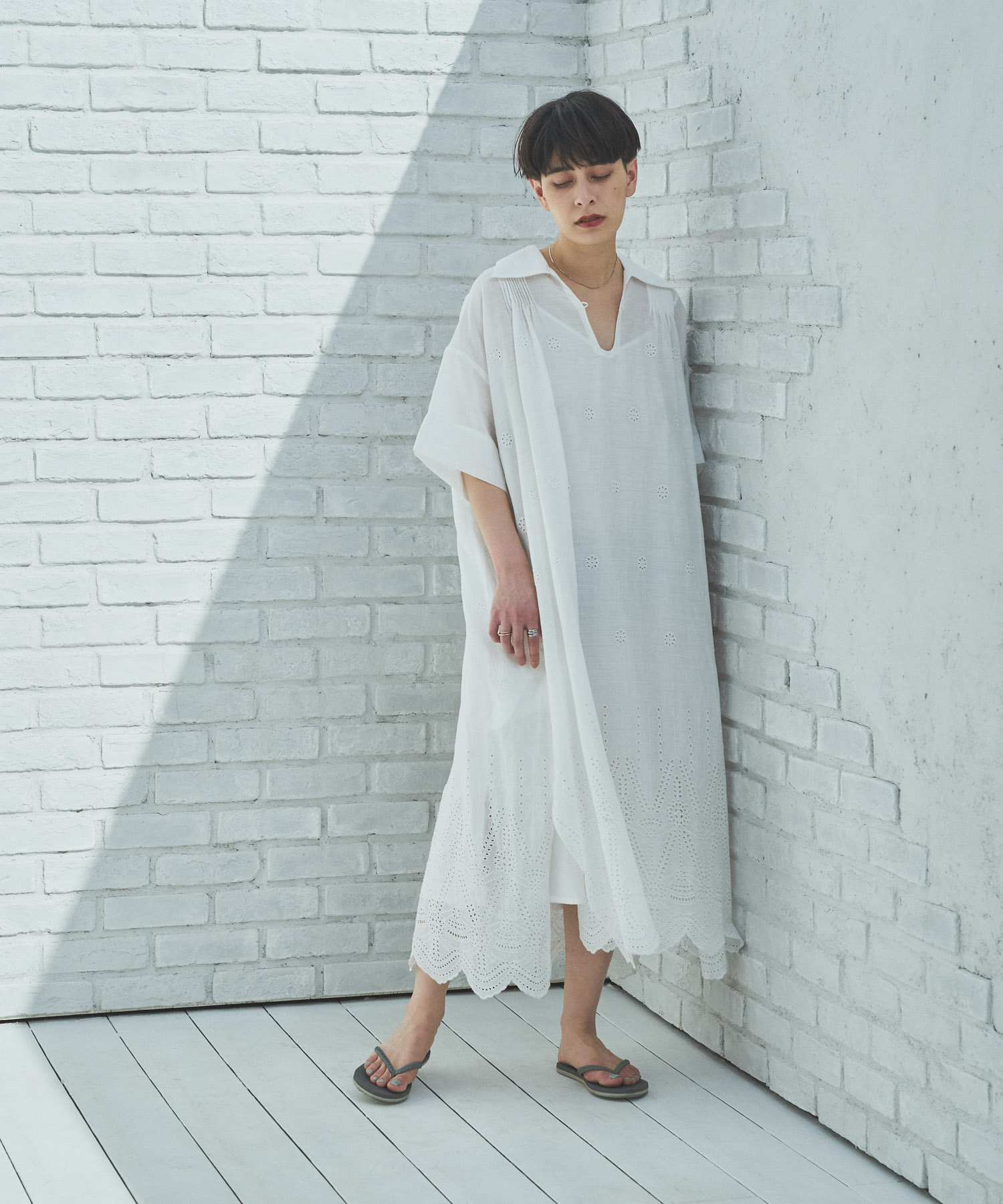 Audrey And John Wad リネンカットワーク刺繍ロングワンピース Landwards ランドワーズ の通販 アイルミネ