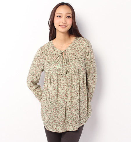 レーヨンローン幾何学プリントブラウス