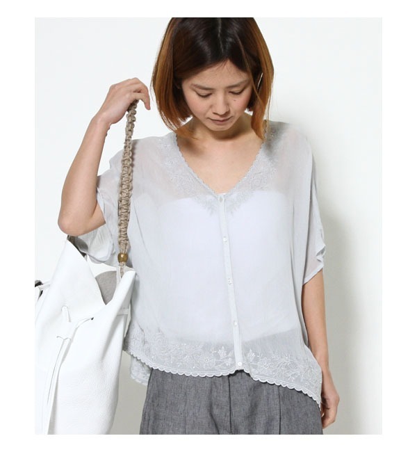 レーヨンジョーゼットフラワー刺繍ブラウス