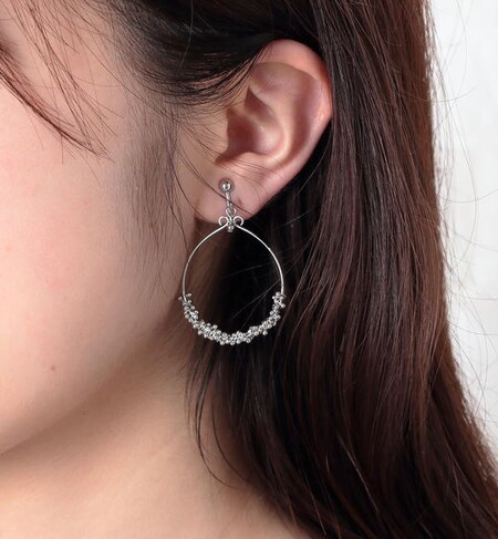 つぶメタフープピアス イヤリング アクセサリー ヘアアクセサリー ノーリーズ Nolley S の通販 アイルミネ