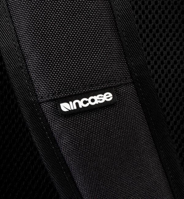 【Incase/インケース】Campus Compact Backpack 137203053001