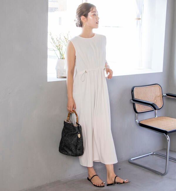 ◇【WEB限定】カットジョーゼットウエスト絞りワンピース