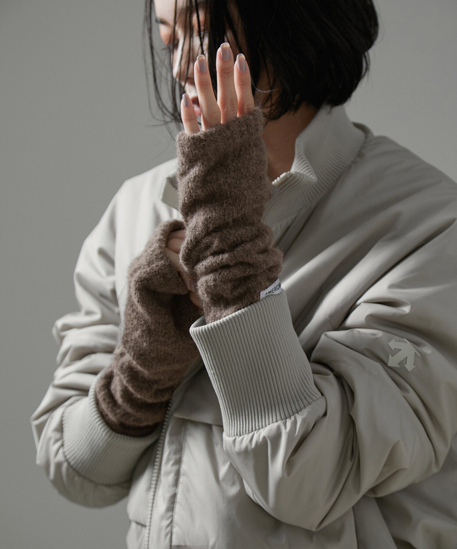 Ameri（アメリ）の「ARM WARMERS LIKE RIB KNIT（Tシャツ/カットソー）」 - WEAR