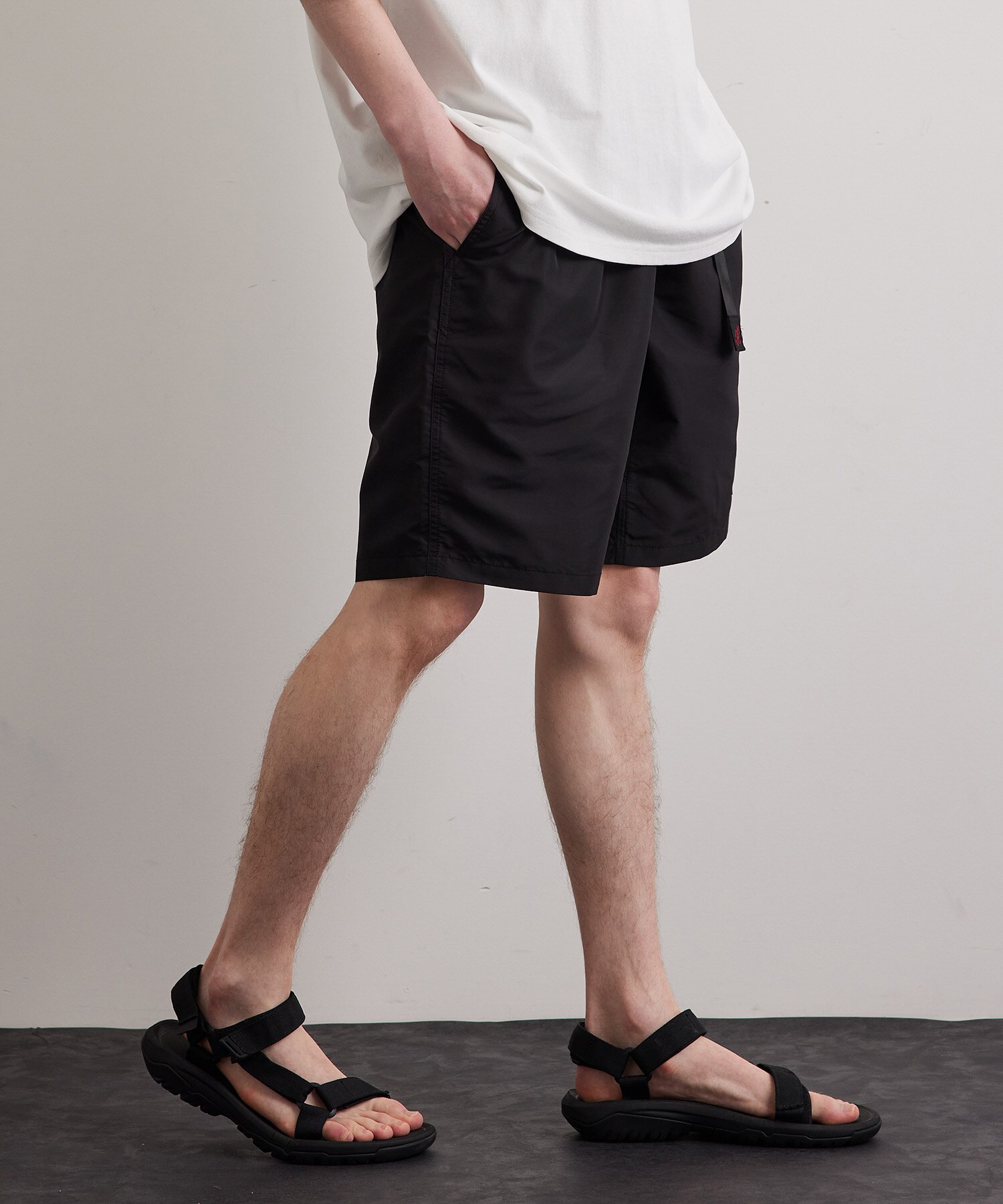 GRAMICCI SHELL PACKABLE SHORTS