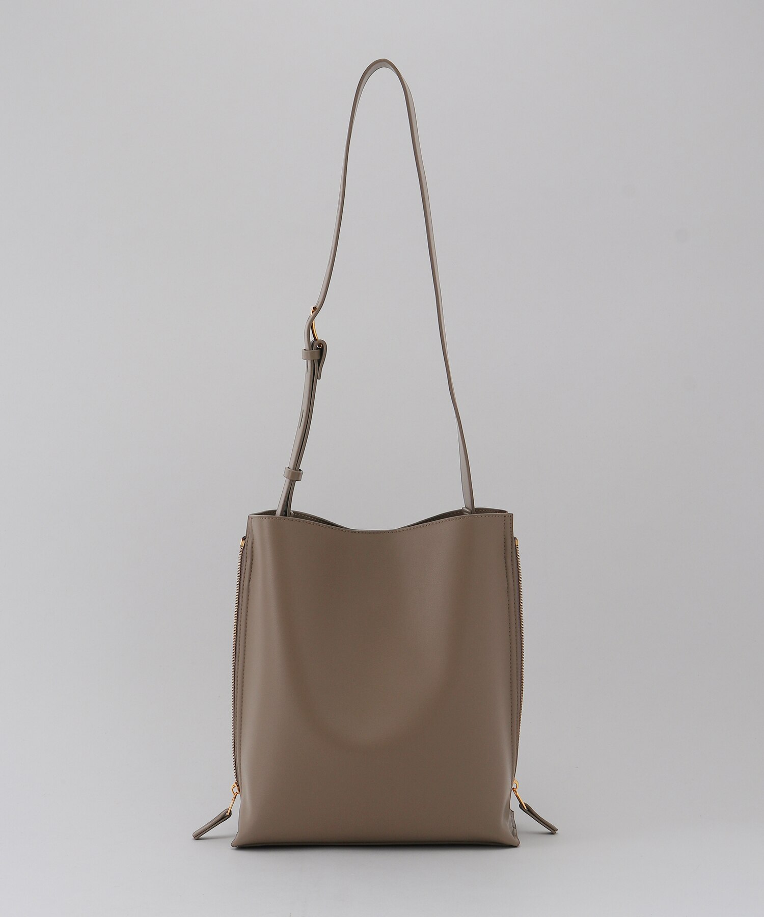 WEB限定】【24SS】【E'POR】Y BAG Shoulder Medium（サイドジップ