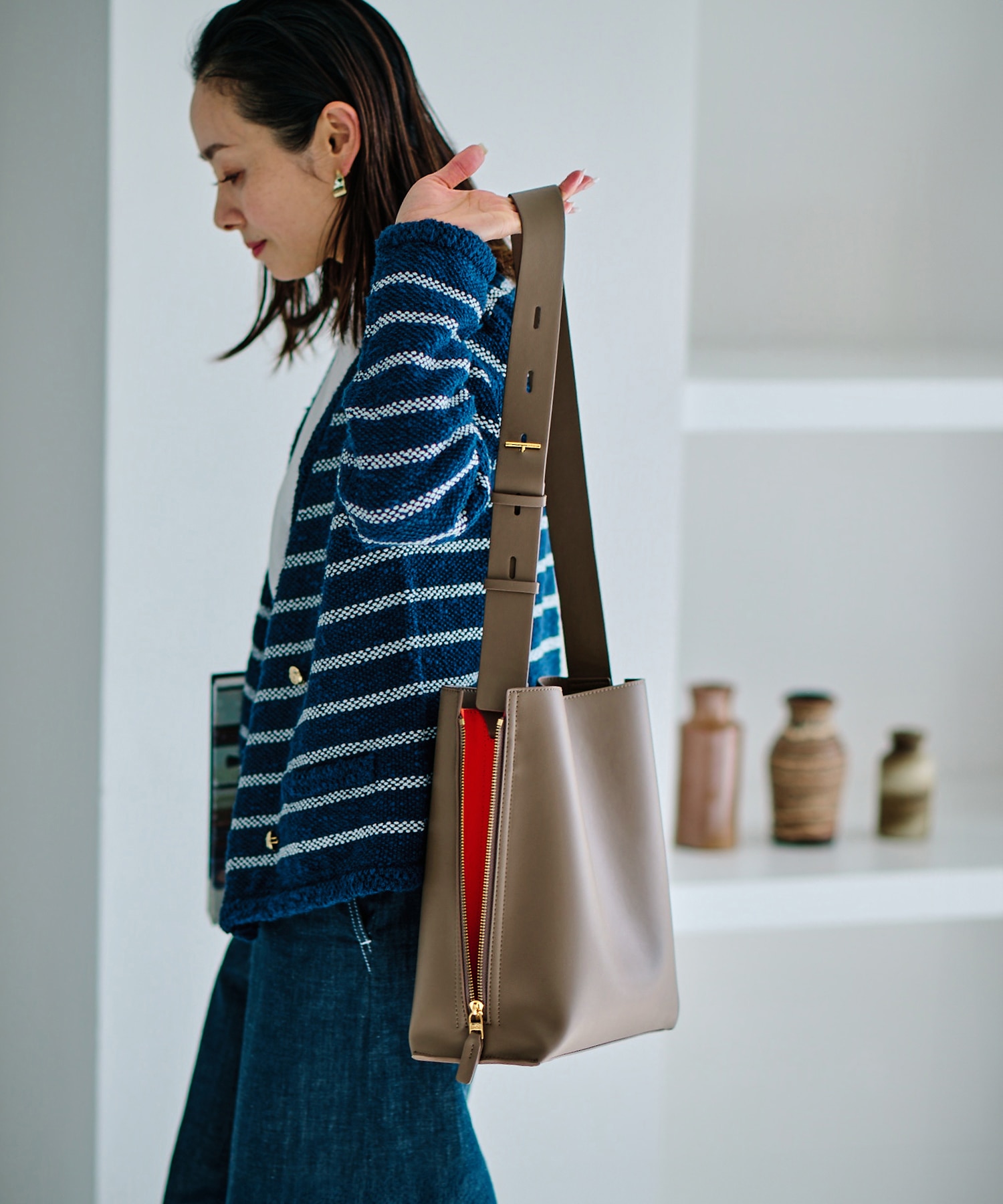 WEB限定】【24SS】【E'POR】Y BAG Shoulder Medium（サイドジップ