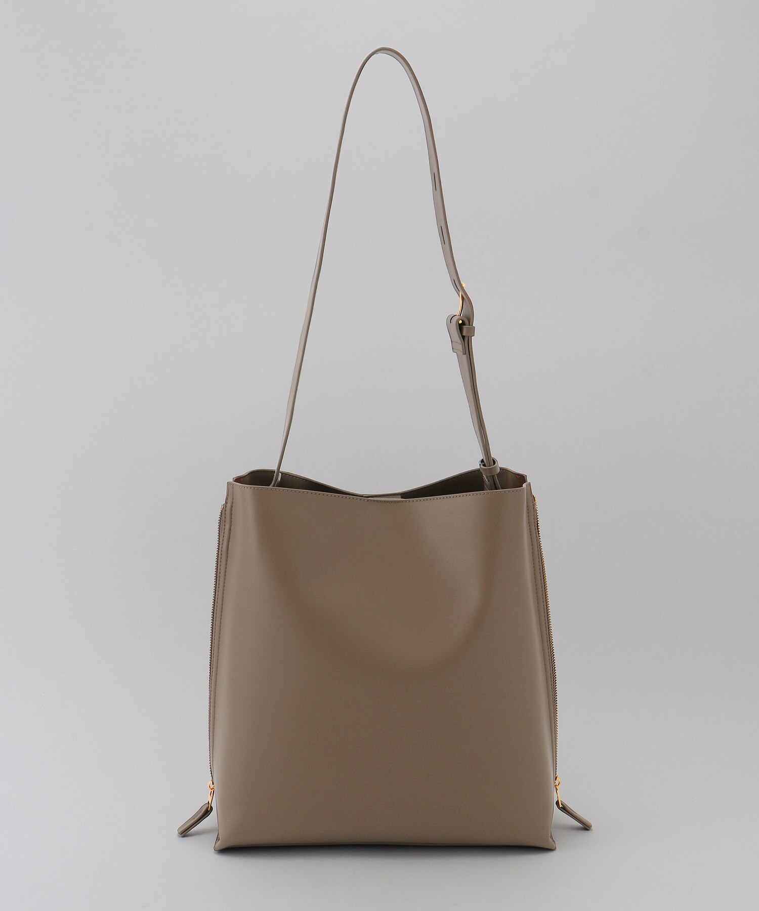 【WEB限定】【24SS】【E'POR】Y BAG Shoulder Large（サイドジップショルダーバッグ）