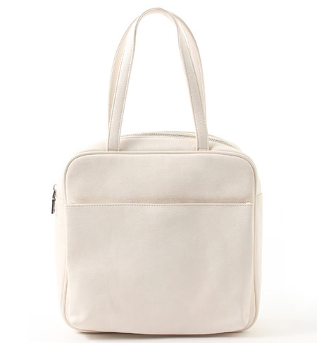 スクエアフォルムボストンバッグ