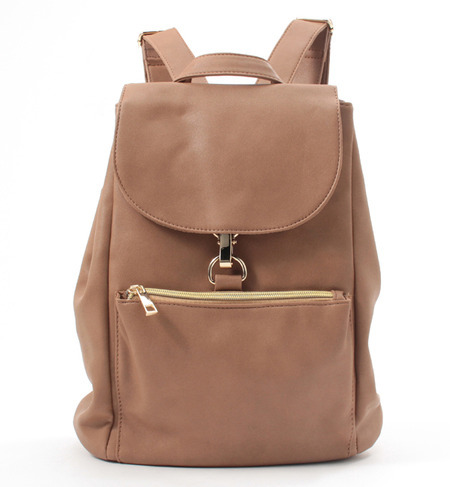 アウトポケットデイパック