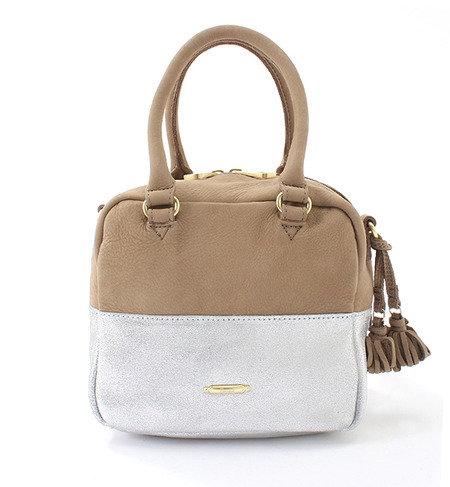 BEAURE2WAYサイコロボストン