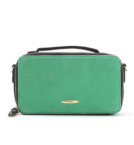 BEAURE【2WAY】スクエアクラッチ